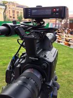 Кодер  Teradek VidiU Pro установлен на камере Panasonic AG-AF 104 ER (проведение стрима от Rmedia)