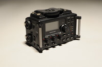 Звуковой рекордер TASCAM DR-60D