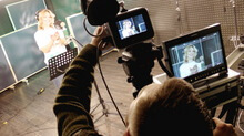 Съемки клипа - на площадке задействованы: свет Dedolight, цифровая кинокамера Blackmagic 2.5K, видеомонитор HD TV Logic 17 дюймов